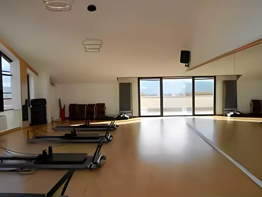 Immagine 3 di Attività commerciale in vendita  in via don giuseppe diana, n. snc a Gubbio