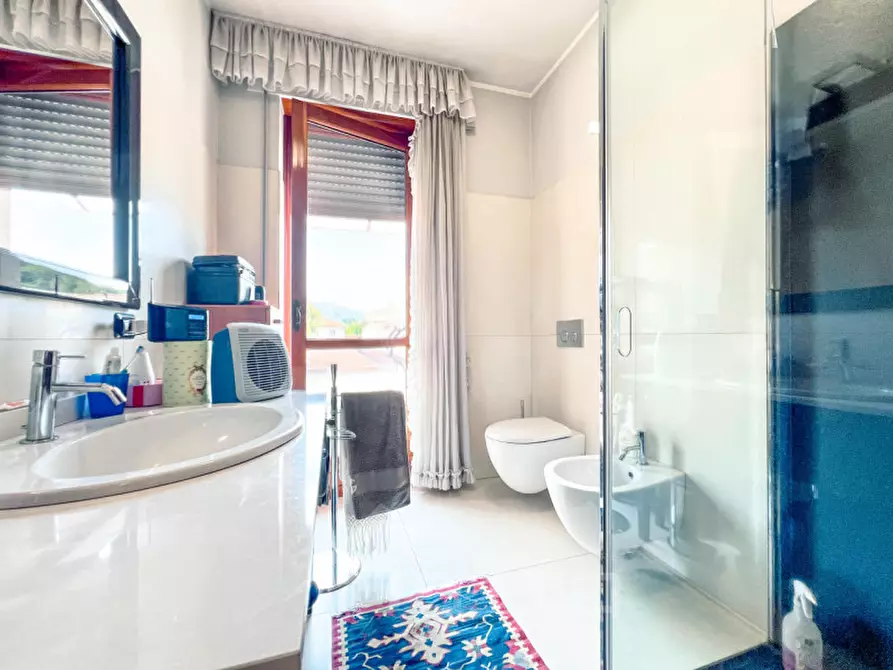 Immagine 23 di Appartamento in vendita  in VIALE VARALLO 200 a Borgosesia