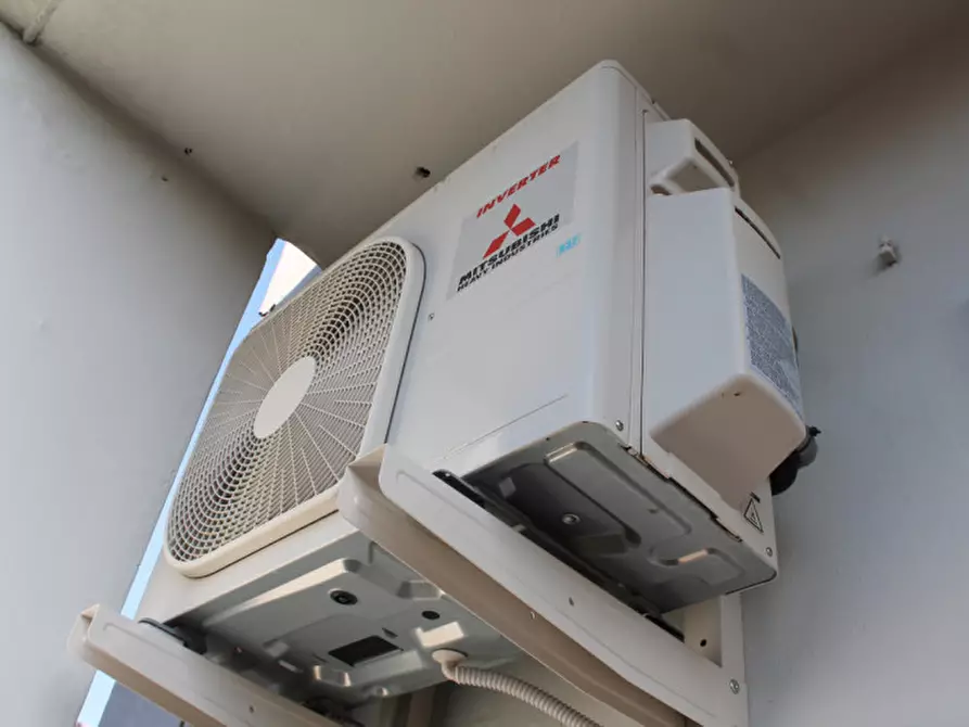 Immagine 23 di Appartamento in vendita  in Via Marco Polo, 11 a Verona