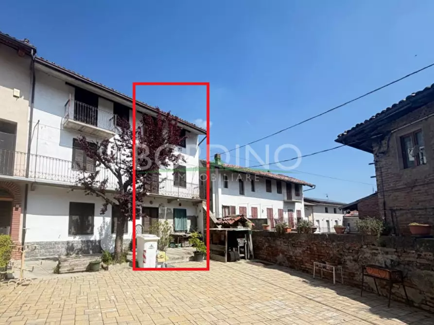 Immagine 3 di Casa indipendente in vendita  in Via Cavour snc a Castellinaldo