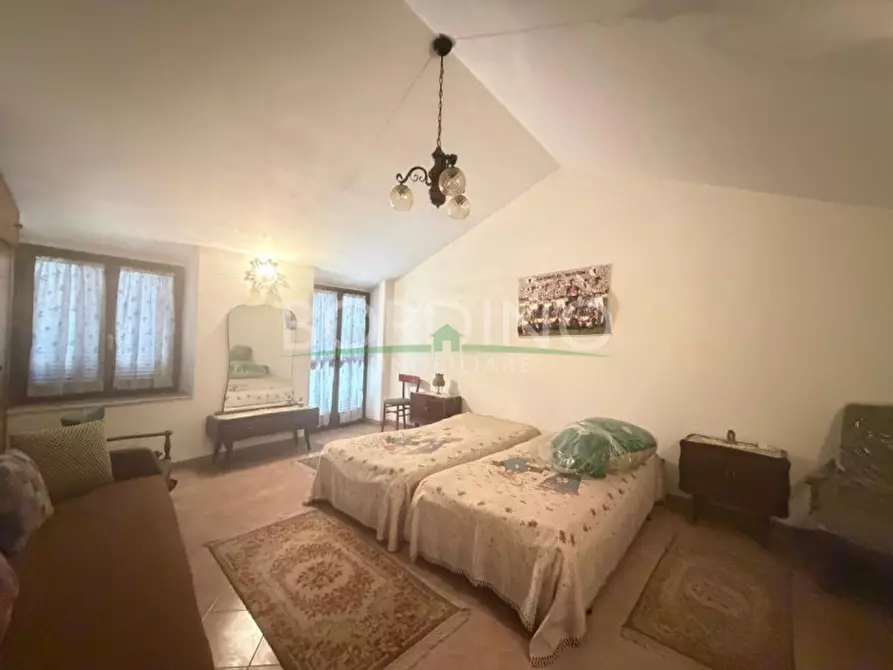 Immagine 11 di Casa indipendente in vendita  in Via Cavour snc a Castellinaldo