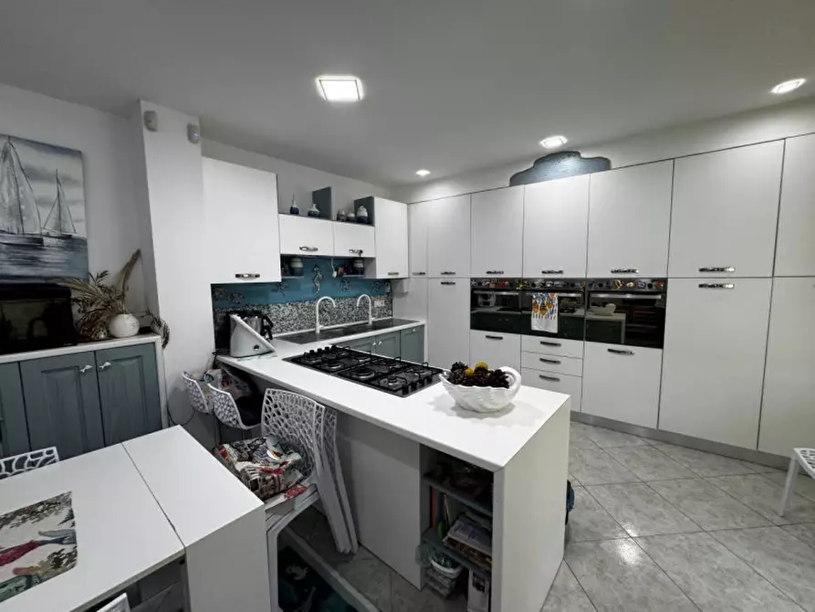 Immagine 8 di Villa in vendita  in Via Nettuno, 127 a Milazzo