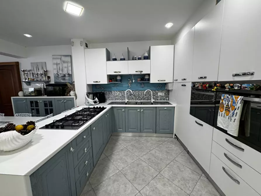 Immagine 10 di Villa in vendita  in Via Nettuno, 127 a Milazzo