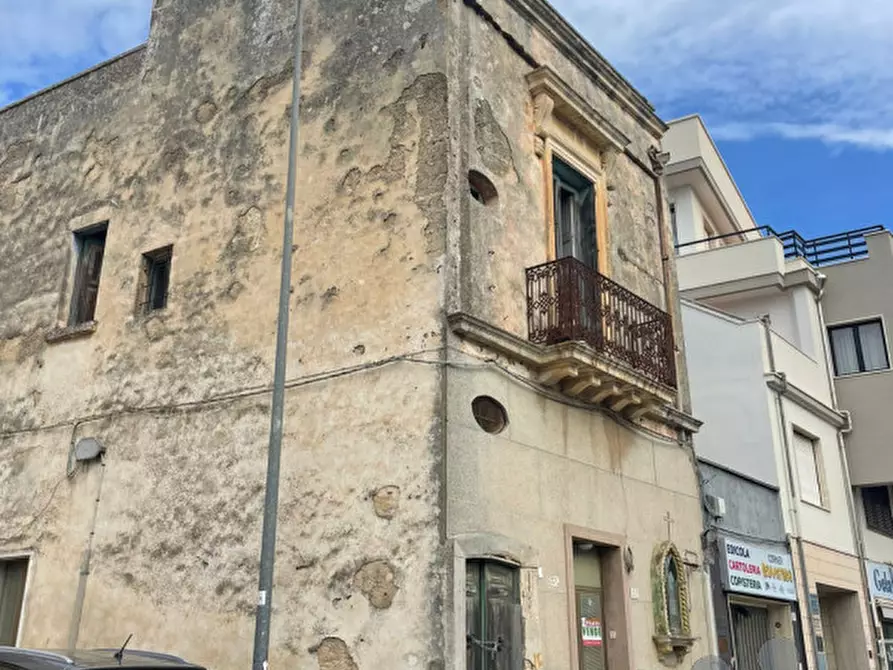 Immagine 5 di Appartamento in vendita  in largo margherita, 62 a Trepuzzi