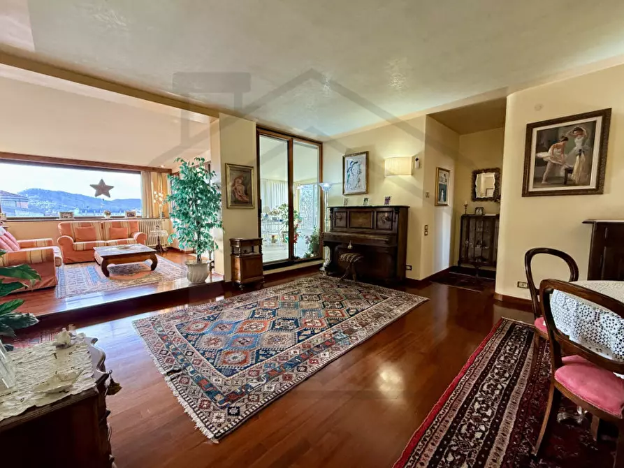 Immagine 18 di Attico in vendita  in Via Padre Leopoldo a Abano Terme