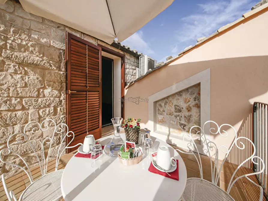 Immagine 28 di Villa in vendita  a Modica