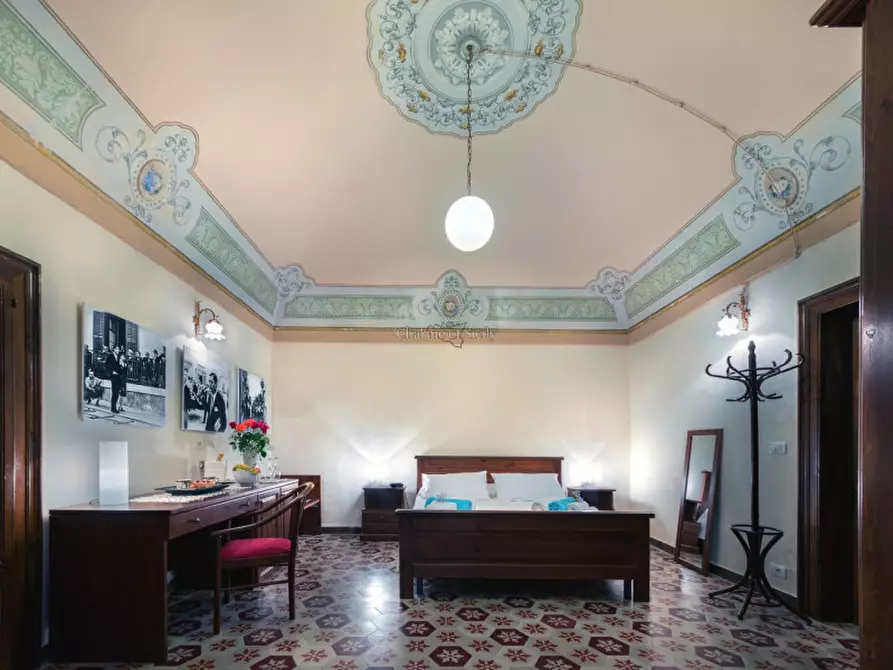 Immagine 36 di Villa in vendita  a Modica