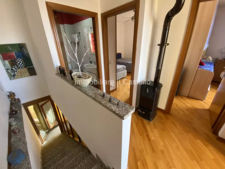 Immagine 12 di Appartamento in vendita  in Via Bruno Buozzi a Castiglione Del Lago