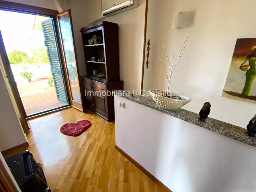 Immagine 14 di Appartamento in vendita  in Via Bruno Buozzi a Castiglione Del Lago