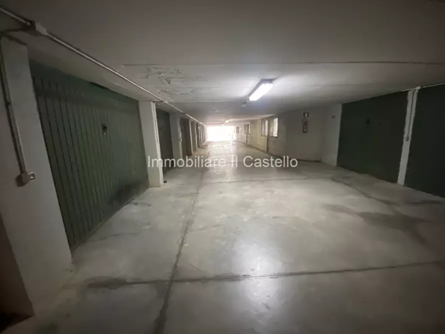 Immagine 37 di Appartamento in vendita  in Via Bruno Buozzi a Castiglione Del Lago