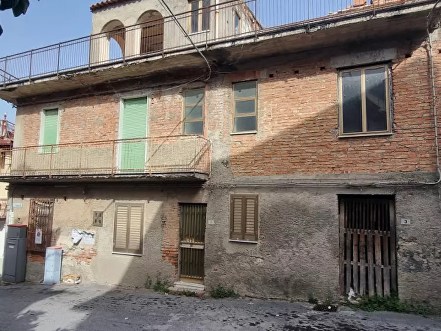 Immagine 5 di Palazzo in vendita  in VIA PALAZZO a Gualtieri Sicaminò