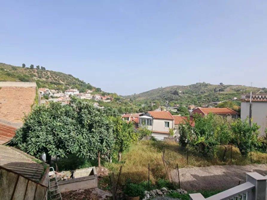 Immagine 7 di Palazzo in vendita  in VIA PALAZZO a Gualtieri Sicaminò