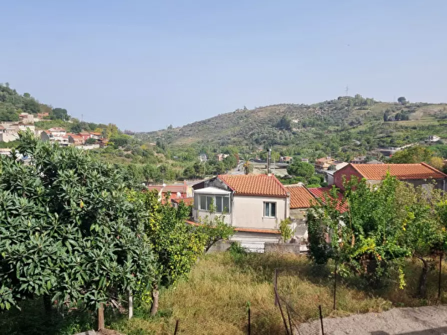 Immagine 16 di Palazzo in vendita  in VIA PALAZZO a Gualtieri Sicaminò