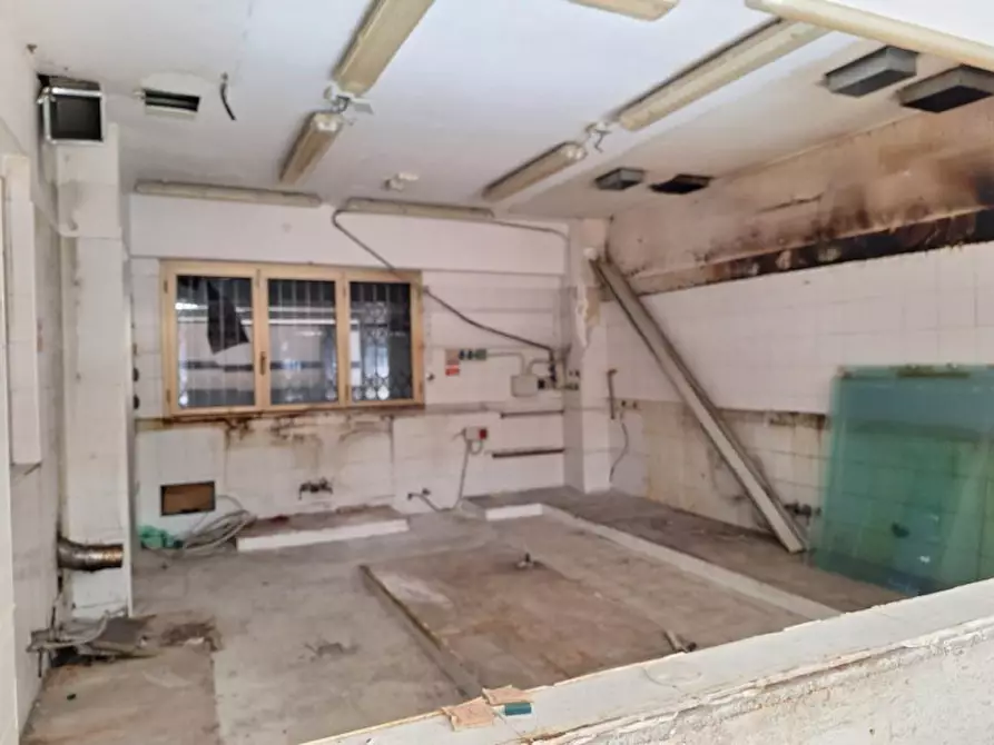 Immagine 7 di Laboratorio in affitto  in VIA VITTOR PISANI a Milano