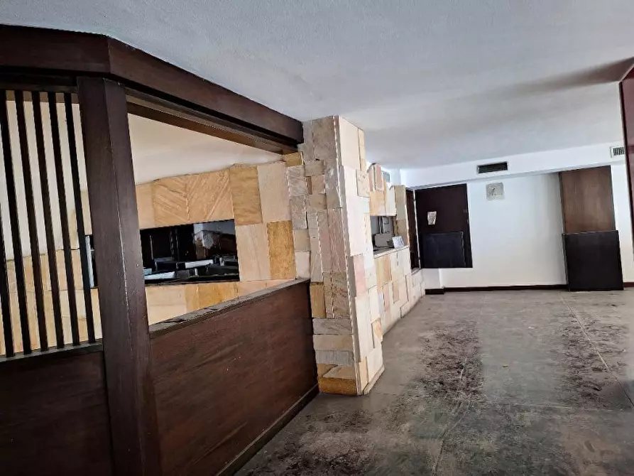 Immagine 18 di Laboratorio in affitto  in VIA VITTOR PISANI a Milano