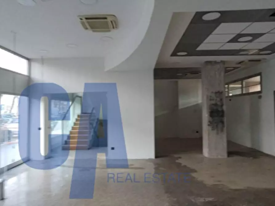 Immagine 10 di Attività commerciale in affitto  in VIALE LANCETTI VINCENZO a Milano