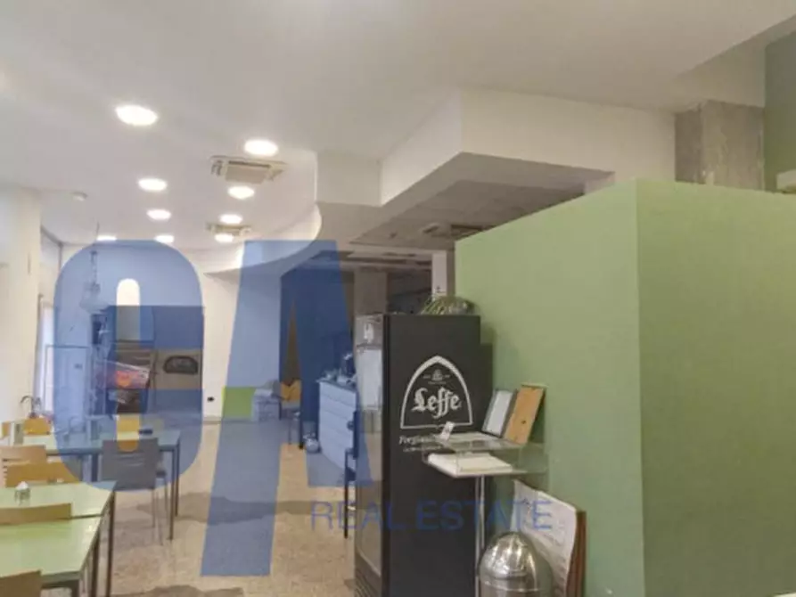 Immagine 18 di Attività commerciale in affitto  in VIALE LANCETTI VINCENZO a Milano