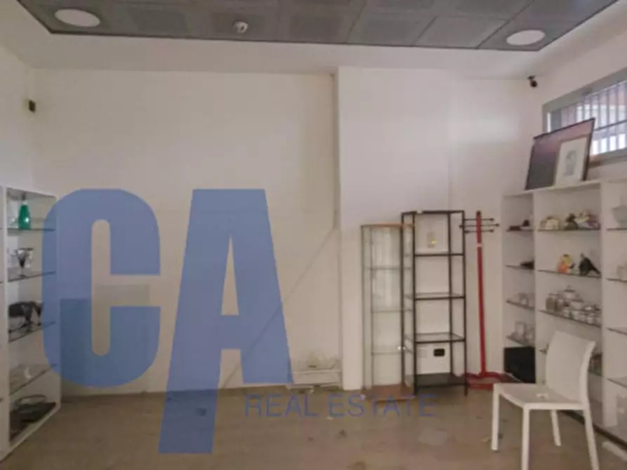 Immagine 19 di Attività commerciale in affitto  in VIALE LANCETTI VINCENZO a Milano