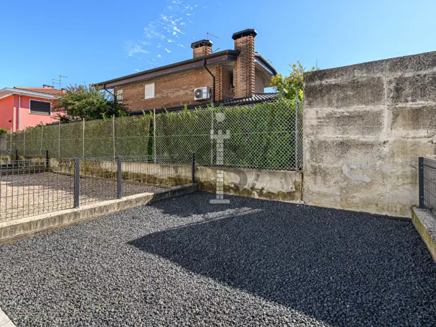Immagine 15 di Appartamento in vendita  in Via Benedetto Marcello, 20 a Zanè