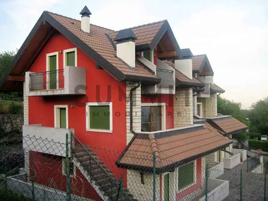 Immagine 1 di Appartamento in vendita  in Schio - limitrofi a Schio