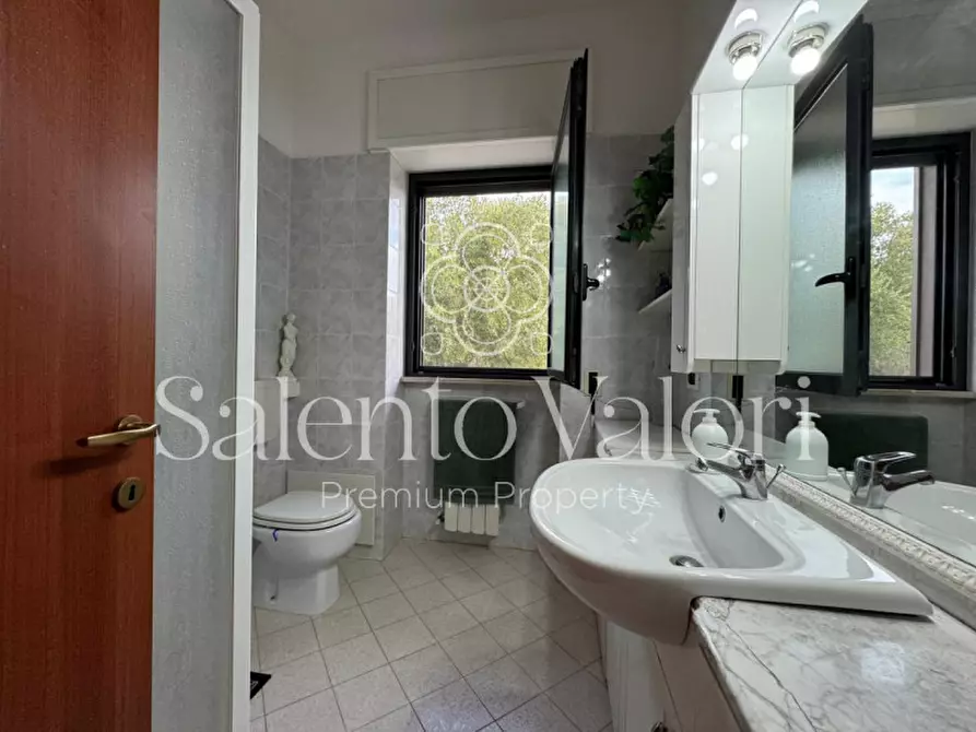 Immagine 23 di Villa in vendita  in Via Degli Ulivi 91 a Grottaglie