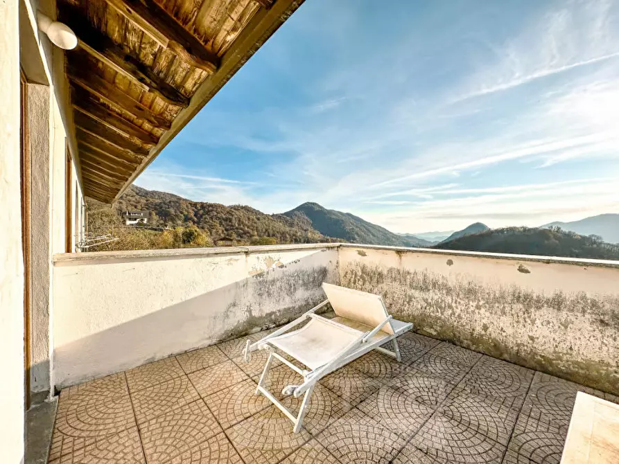 Immagine 20 di Appartamento in vendita  in Via Cavaglia Sterna 10 a Varallo