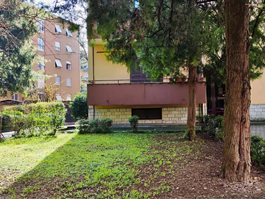 Immagine 32 di Appartamento in vendita  in Via Emilio Lepido a Parma