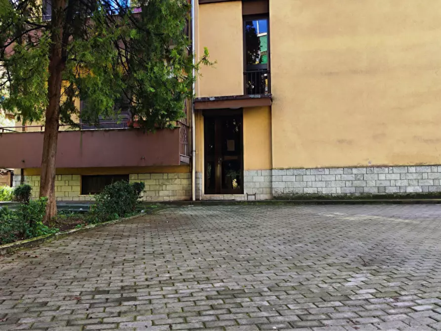 Immagine 33 di Appartamento in vendita  in Via Emilio Lepido a Parma