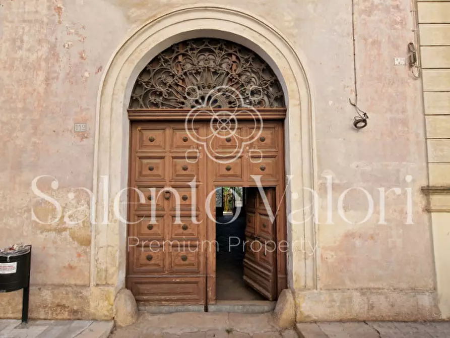 Immagine 1 di Palazzo in vendita  in Via Roma a Matino