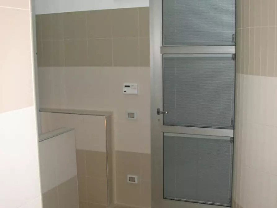 Immagine 3 di Laboratorio in affitto  in VIA MONTEVERDI a Firenze