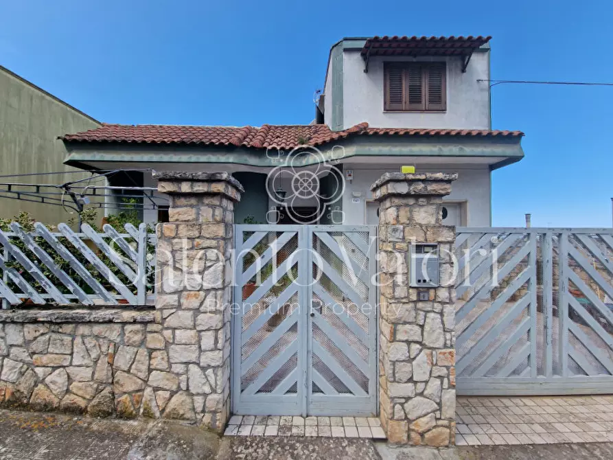 Immagine 2 di Casa indipendente in vendita  in Via Fabio Filzi 139 a Matino