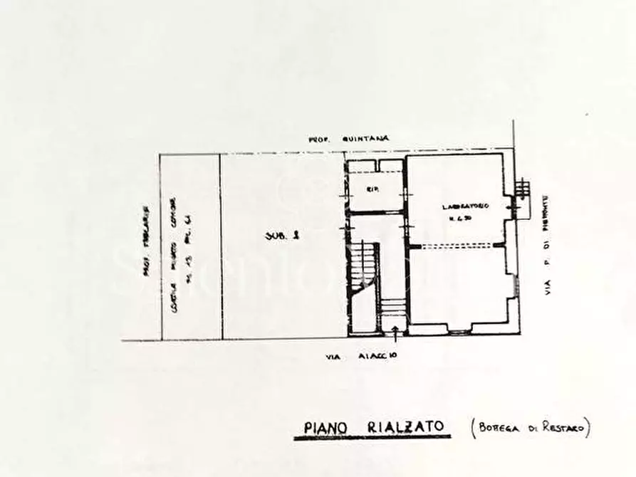 Immagine 16 di Casa indipendente in vendita  in Via Ajaccio S.n.c. a Matino