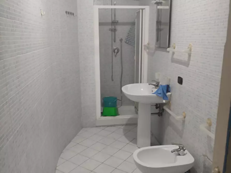 Immagine 9 di Appartamento in affitto  in vico panettieri a Napoli