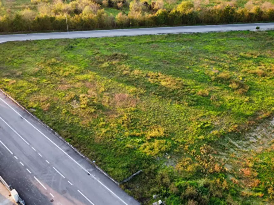 Immagine 2 di Terreno in vendita  in via belgio a Sant'ambrogio Di Valpolicella