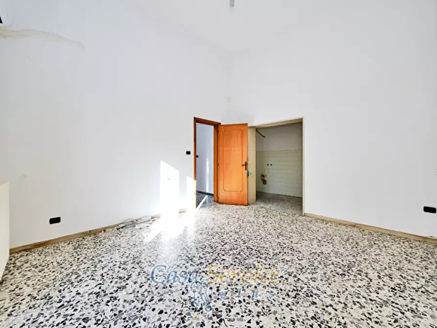 Immagine 9 di Appartamento in vendita  in Via Crispi a Parabita