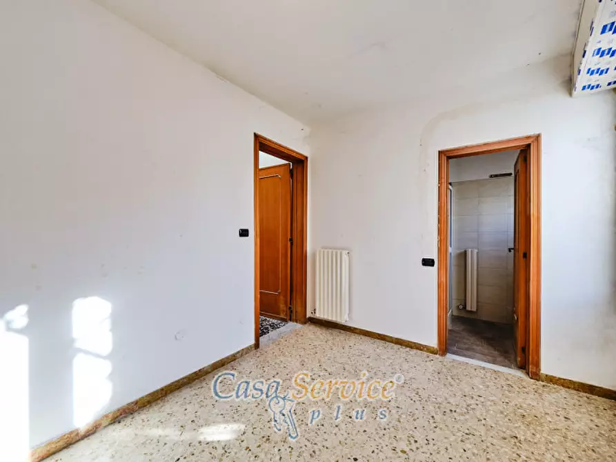 Immagine 19 di Appartamento in vendita  in Via Crispi a Parabita