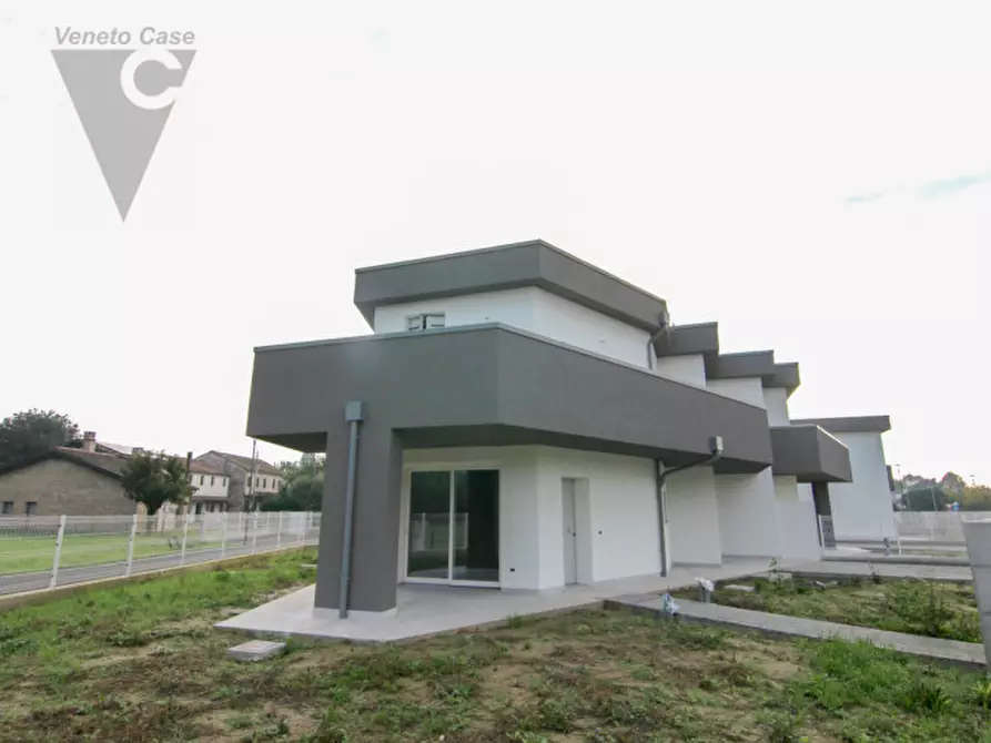 Immagine 12 di Casa bifamiliare in vendita  a Sant'angelo Di Piove Di Sacco