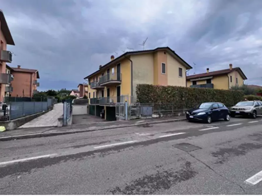 Immagine 1 di Appartamento in vendita  in VIA TAMAGNI N. 35/37 a Monteforte D'alpone