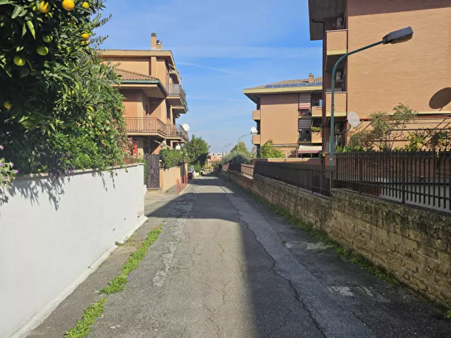 Immagine 1 di Casa quadrifamiliare in vendita  in via silvio pellico 100 a Marino