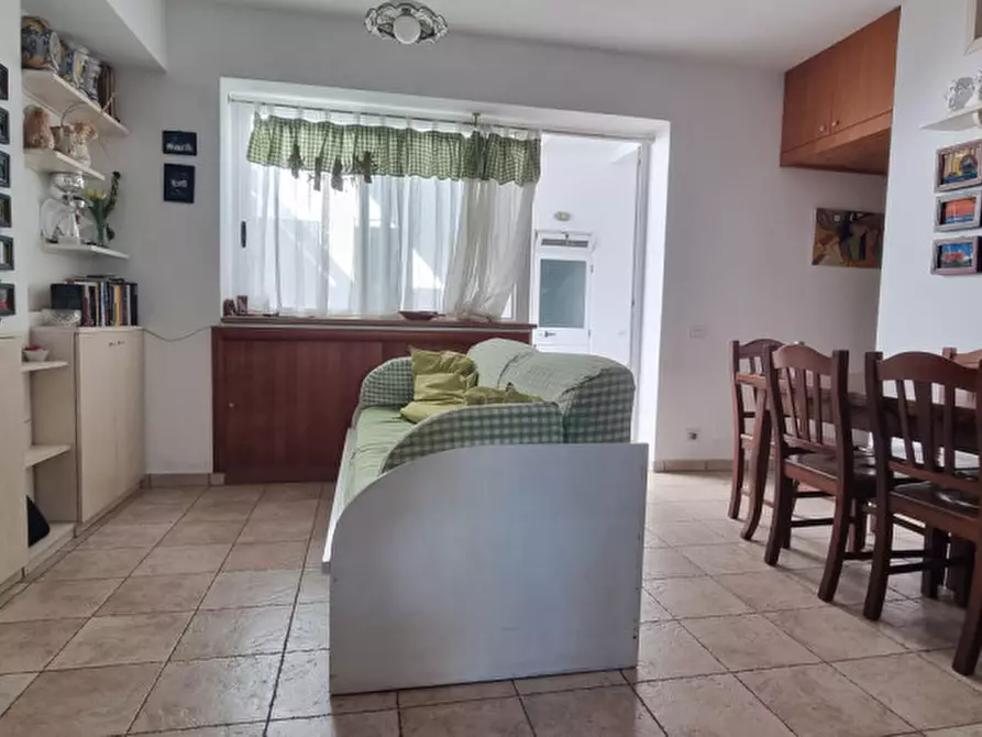 Immagine 15 di Negozio in vendita  in VIA ROMA, SNC a Lipari