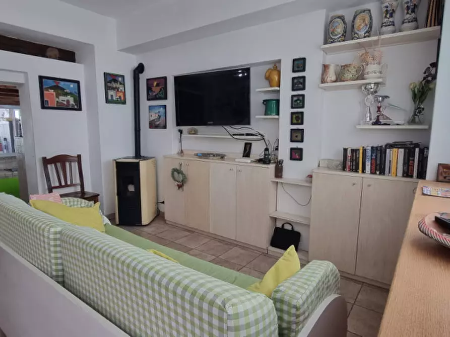 Immagine 21 di Negozio in vendita  in VIA ROMA, SNC a Lipari