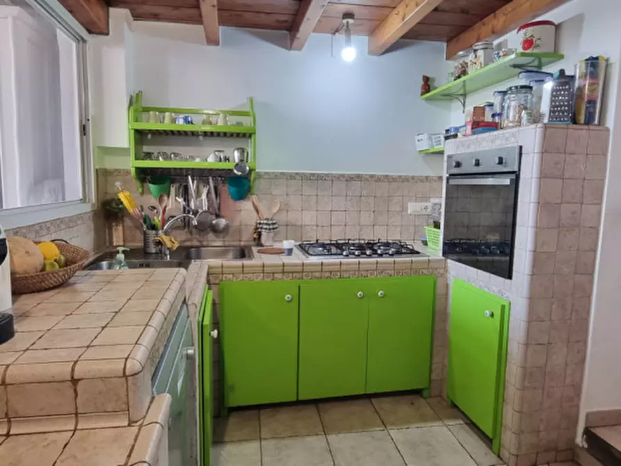 Immagine 22 di Negozio in vendita  in VIA ROMA, SNC a Lipari