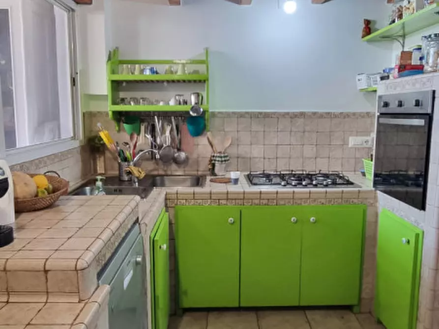 Immagine 24 di Negozio in vendita  in VIA ROMA, SNC a Lipari