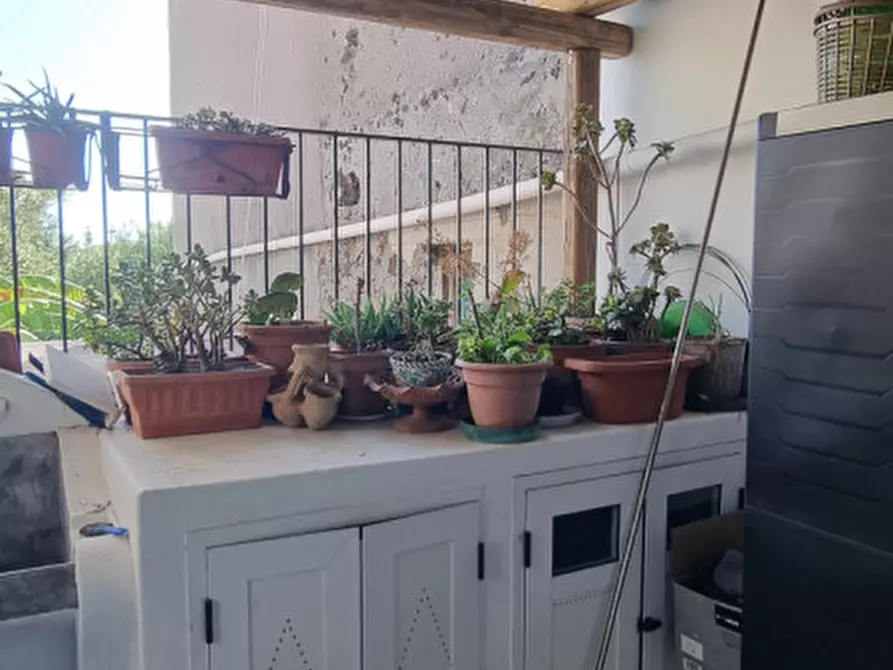 Immagine 27 di Negozio in vendita  in VIA ROMA, SNC a Lipari