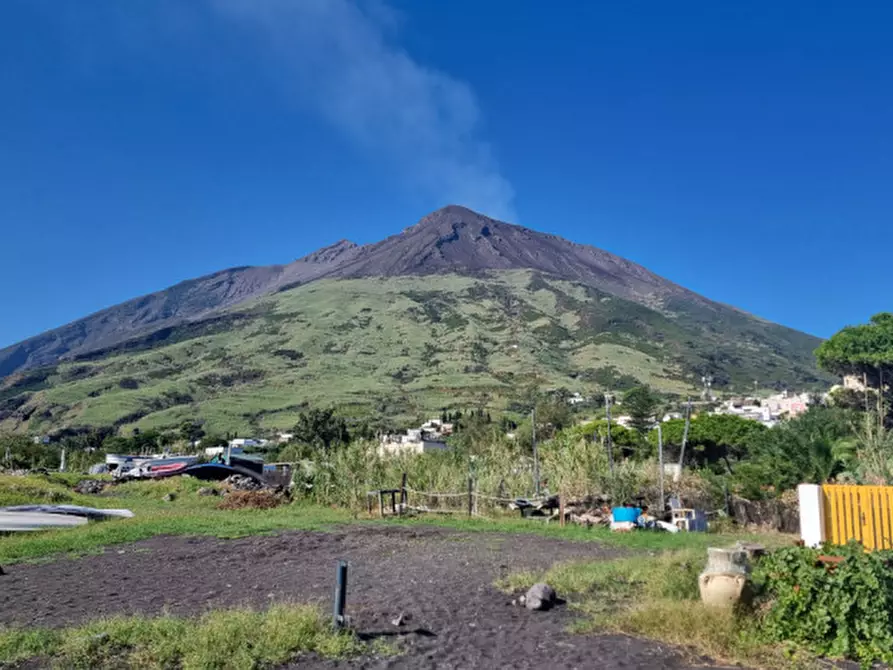Immagine 43 di Negozio in vendita  in VIA ROMA, SNC a Lipari
