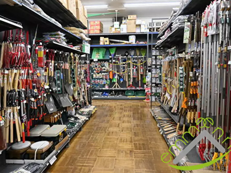 Immagine 3 di Attività commerciale in vendita  in via argine sinistro a Dolo