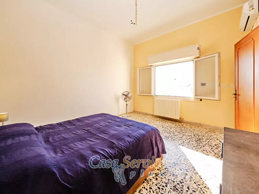 Immagine 14 di Appartamento in vendita  in Via Crispi a Parabita