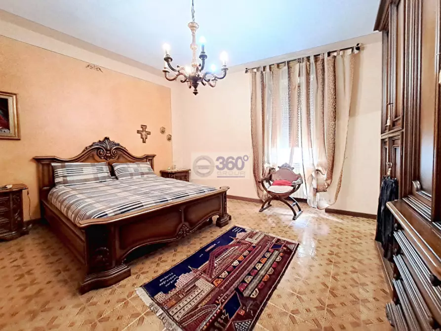 Immagine 15 di Casa indipendente in vendita  in Via Cavour a Provaglio D'iseo