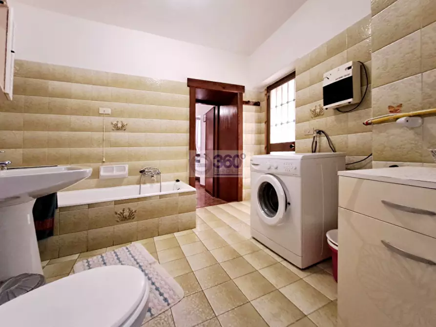 Immagine 26 di Casa indipendente in vendita  in Via Cavour a Provaglio D'iseo