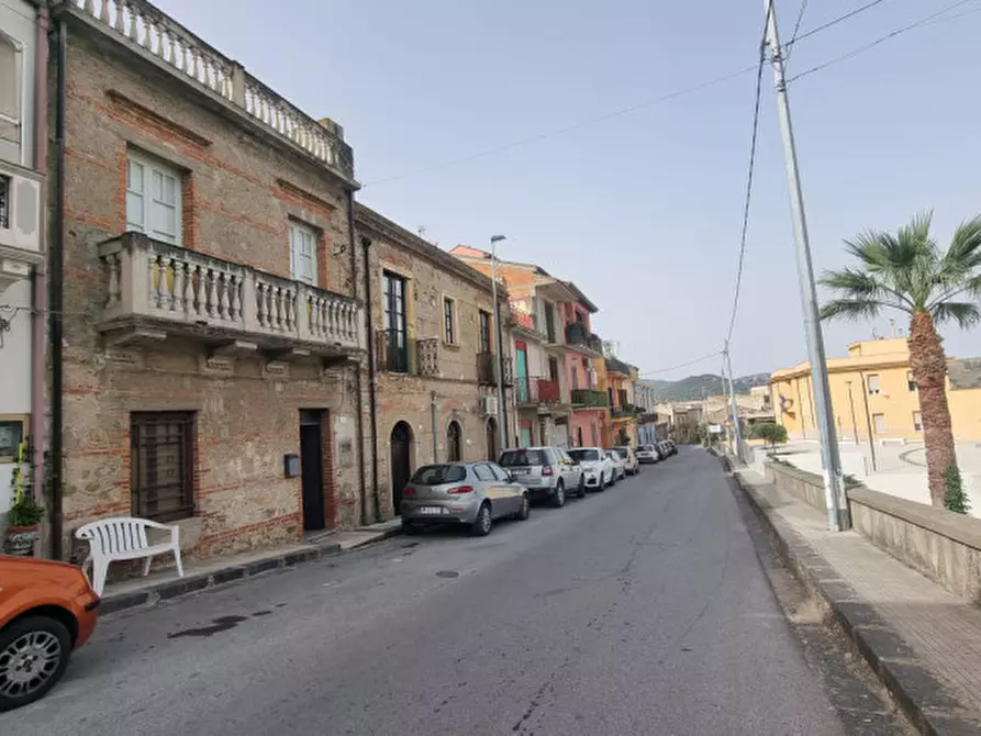 Immagine 37 di Casa indipendente in vendita  in CORSO PRINCIPE UMBERTO I a Mazzarrà Sant'andrea